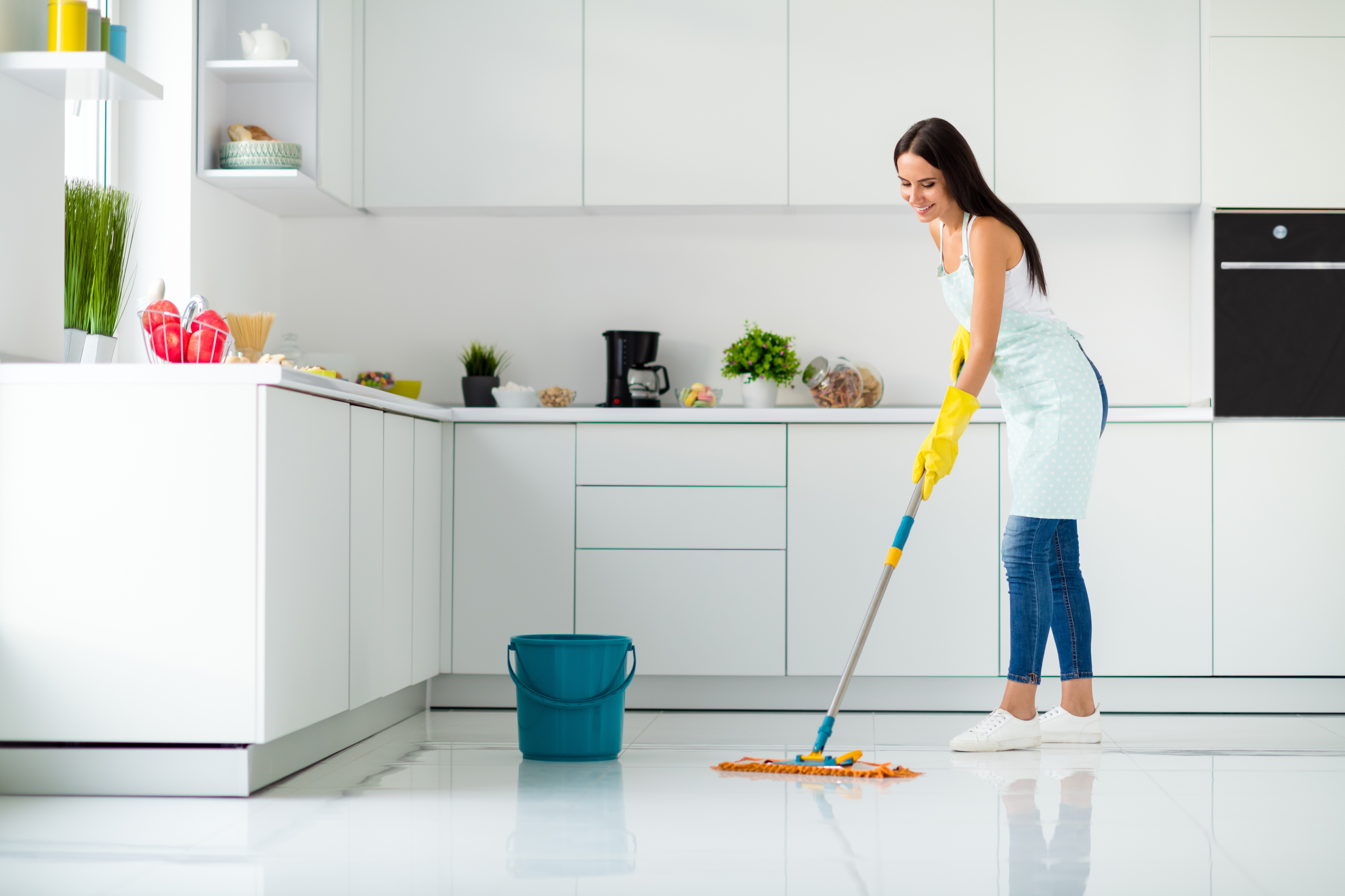 Ultimate Guide on How to Clean Cement Floor, Dettol India